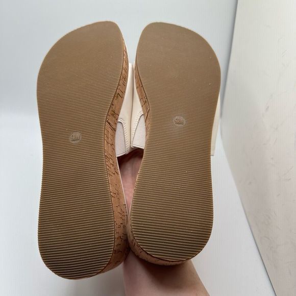 CUSHIONAIRE Women's Nano cork wedge sandal +Memory Foam 9.5 WIDE IVORY - Picture 5 of 7